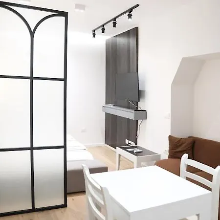 Center Apartment Tirana Exterior photo